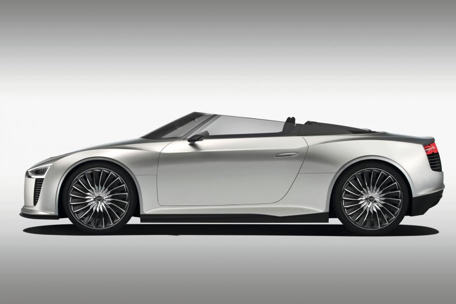  Audi e-Tron Spyder Concept 2010 года  (фото 2 из 105)